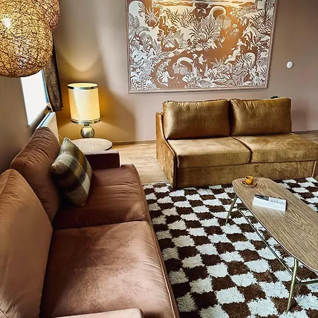 Un Mouton Dans L'eglise Putot-en-Bessin