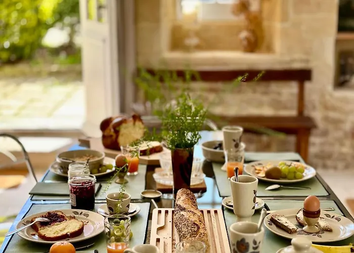 Un Mouton Dans L'eglise * Putot-en-Bessin