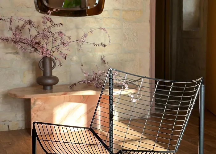 Un Mouton Dans L'eglise * Putot-en-Bessin