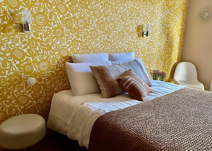 Un Mouton Dans L'eglise 度假居