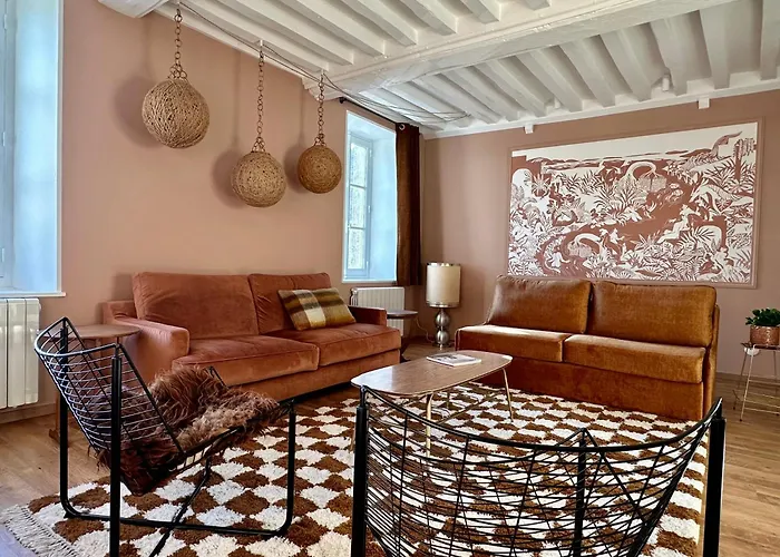 Un Mouton Dans L'eglise 度假居 *